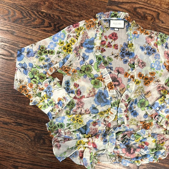 Alexis Wrap Tie Blouse, Size Large (150) - Picture 4 of 10